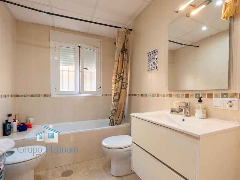 3 bedroom Townhouse for sale