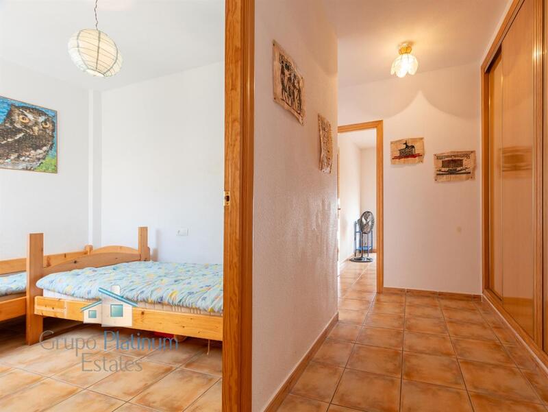 3 спальная комната городская тюрьма продается 3 спальная комната городская тюрьма продается