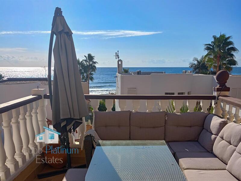 5 bedroom Apartment for sale