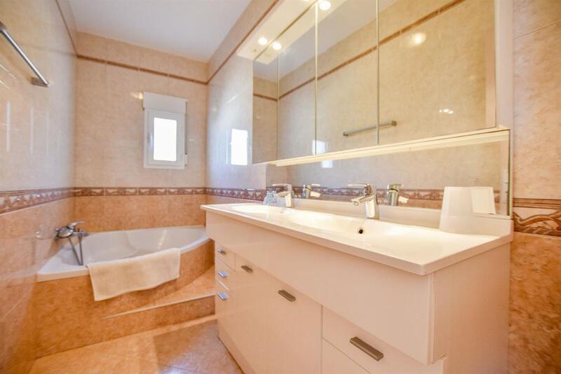 6 chambre Villa à vendre