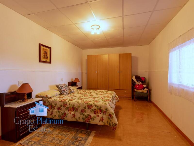 4 bedroom Apartment for sale