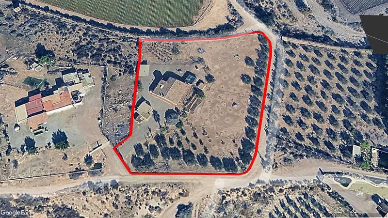 4 bedroom Apartment for sale