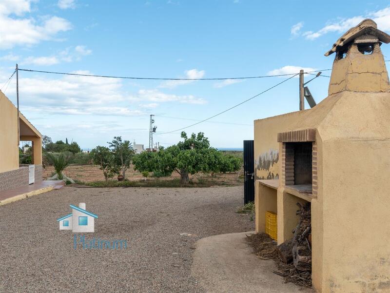 4 bedroom Apartment for sale