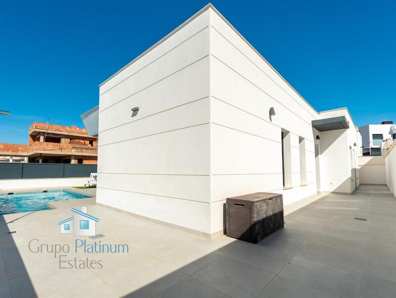 3 slaapkamer Villa Te koop