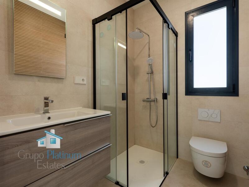 3 Cuarto Villa en venta