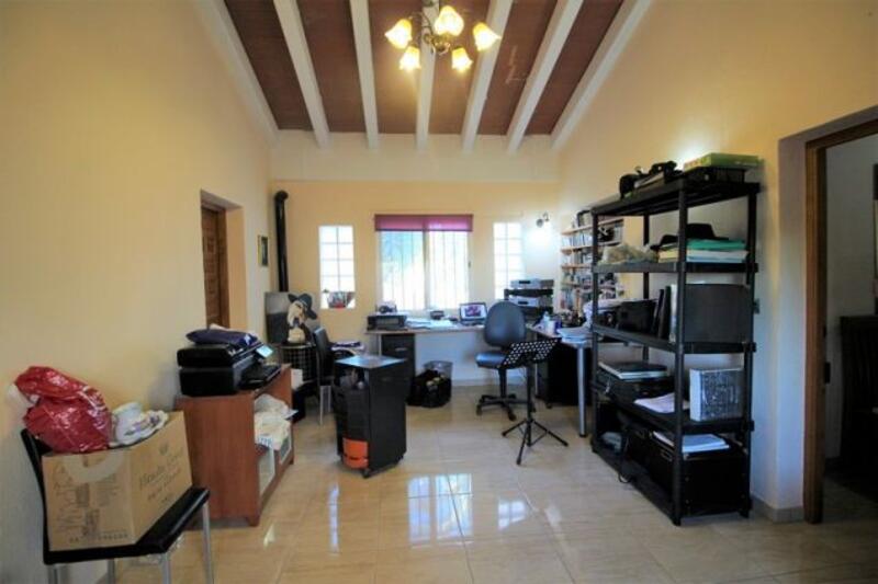 4 Schlafzimmer Villa zu verkaufen