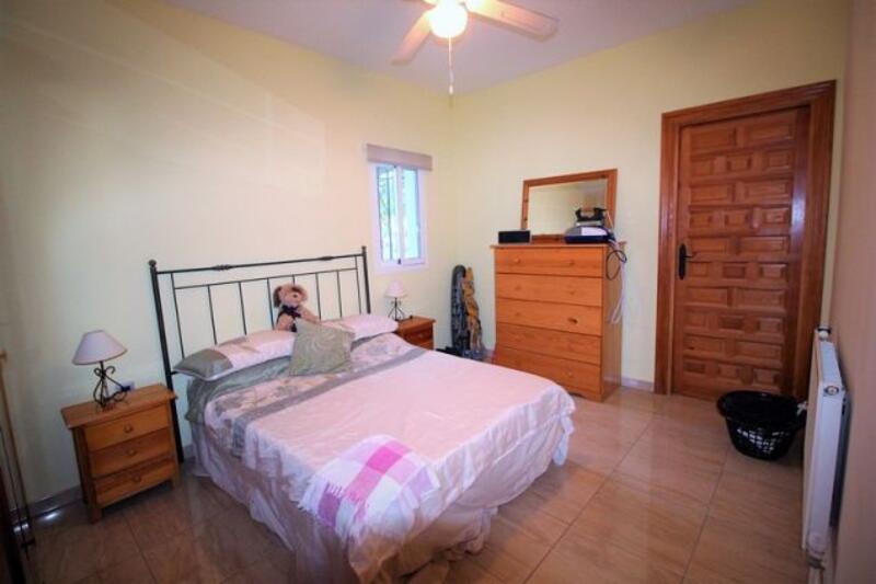 4 Schlafzimmer Villa zu verkaufen
