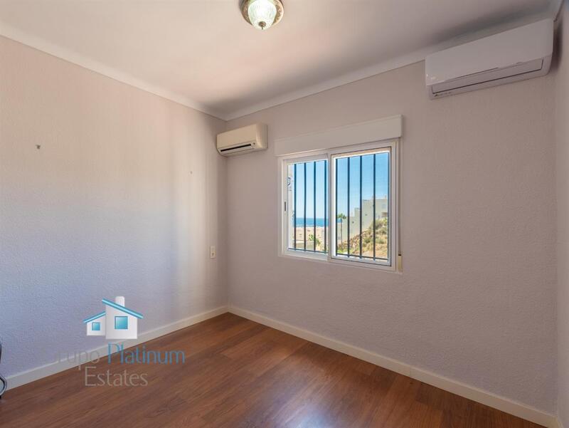 4 Schlafzimmer Villa zu verkaufen