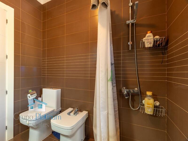 4 Schlafzimmer Villa zu verkaufen