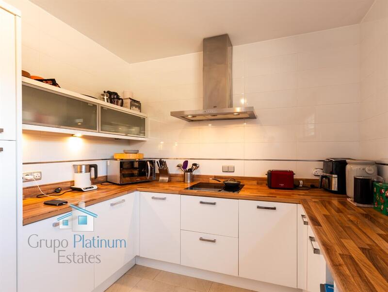 3 bedroom Townhouse for sale