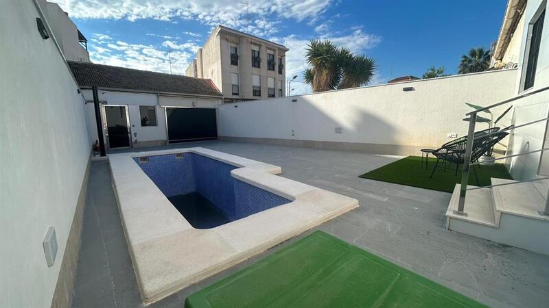 3 bedroom Villa for sale 3 bedroom Villa for sale