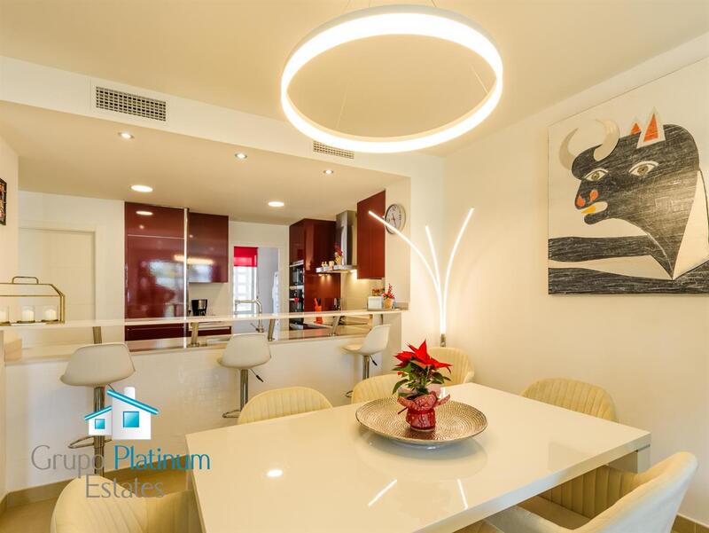 2 bedroom Townhouse for sale