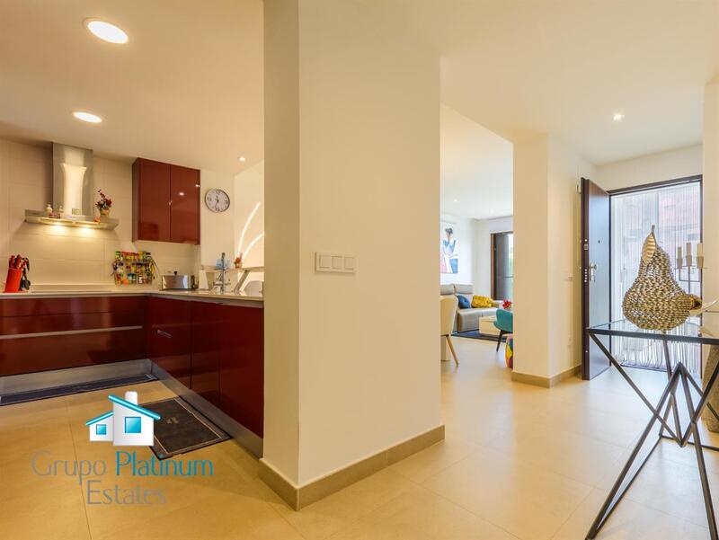 2 bedroom Townhouse for sale