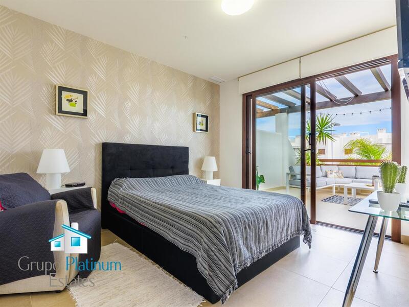 2 bedroom Townhouse for sale
