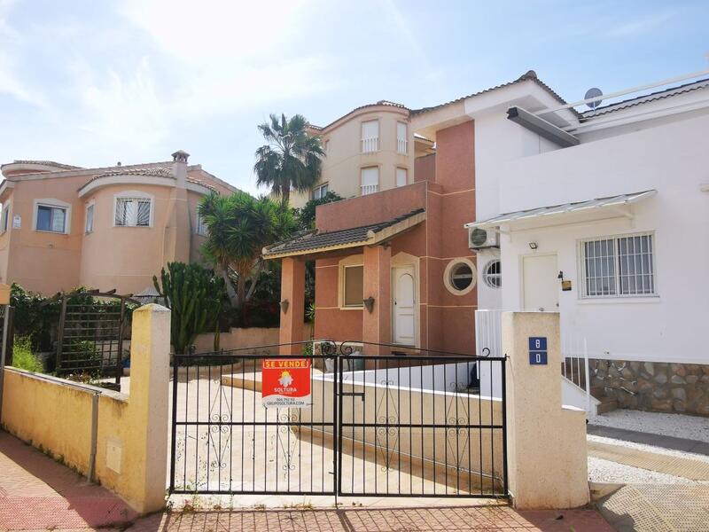 2 Cuarto Dúplex en venta