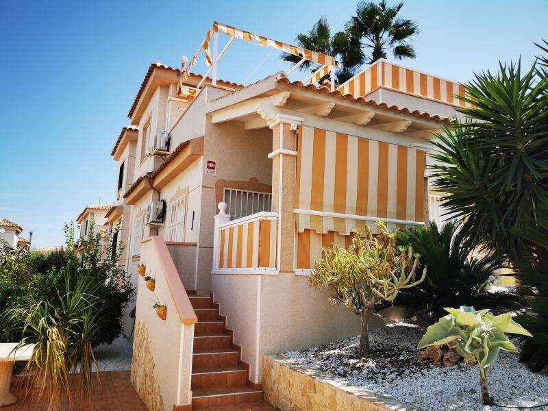 Villa for sale in Rojales, Alicante