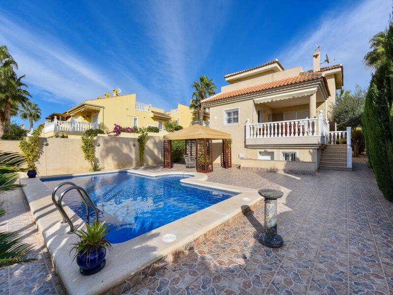 3 bedroom Villa for sale