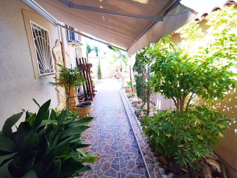 2 bedroom Villa for sale