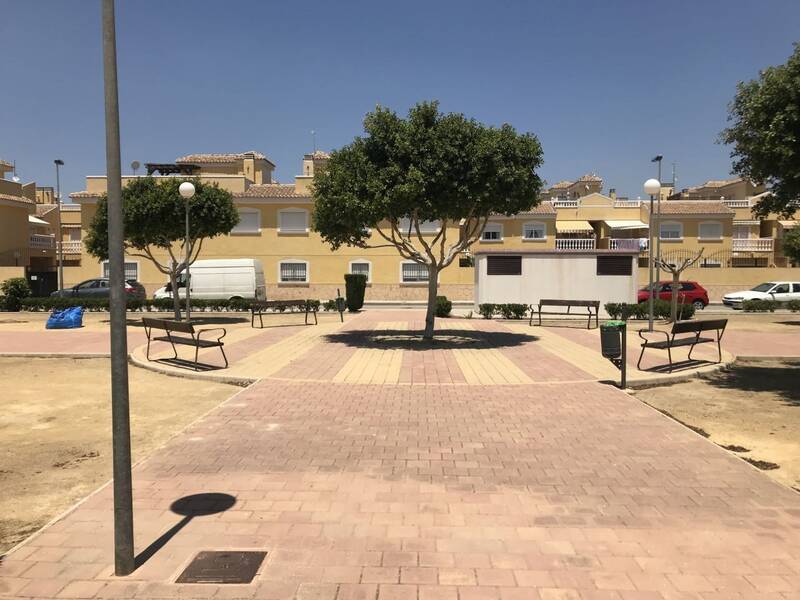 2 Cuarto Villa en venta