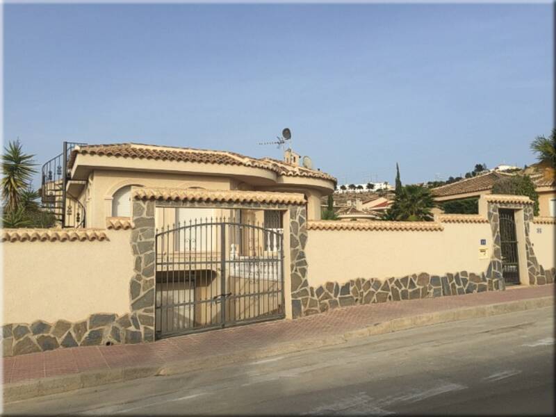 5 Cuarto Villa en venta