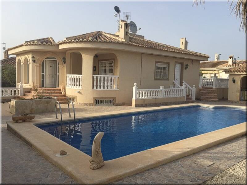 5 bedroom Villa for sale