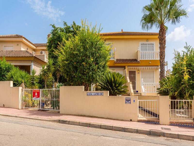 Duplex for sale in Benijófar, Alicante