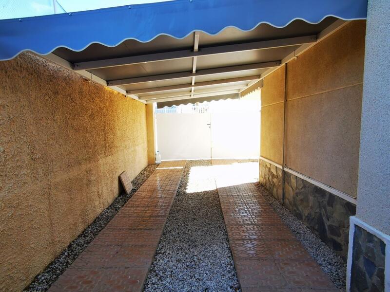 4 Cuarto Villa en venta