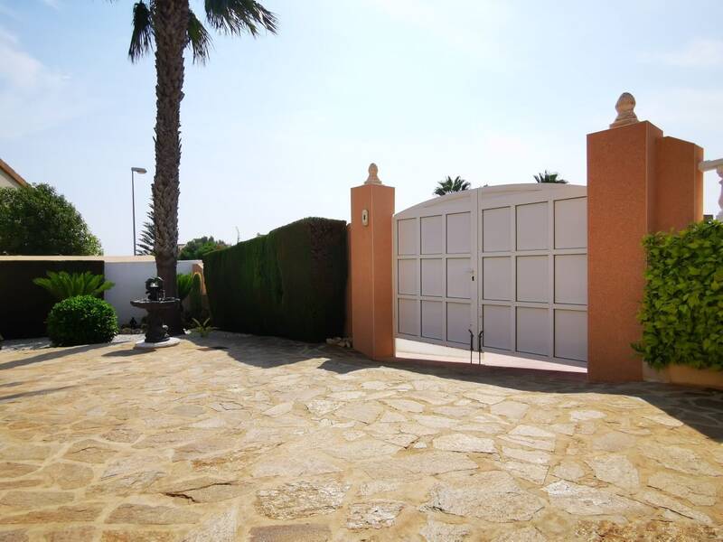 3 bedroom Villa for sale