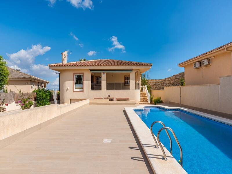 4 bedroom Villa for sale