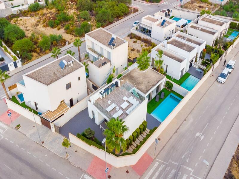 Villa à vendre dans Benijófar, Alicante