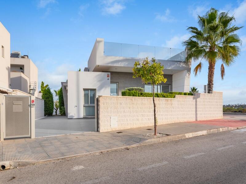 3 Cuarto Villa en venta