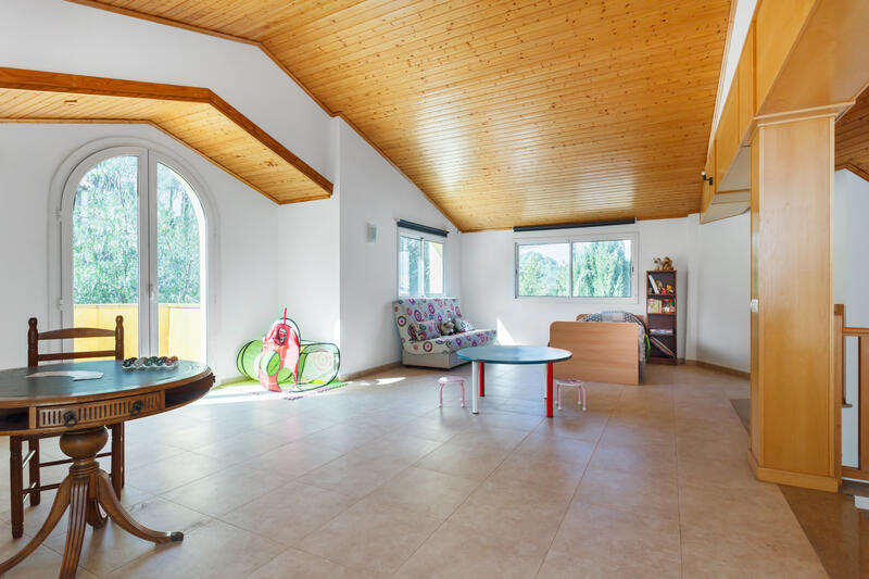 5 Schlafzimmer Villa für Langzeitmiete