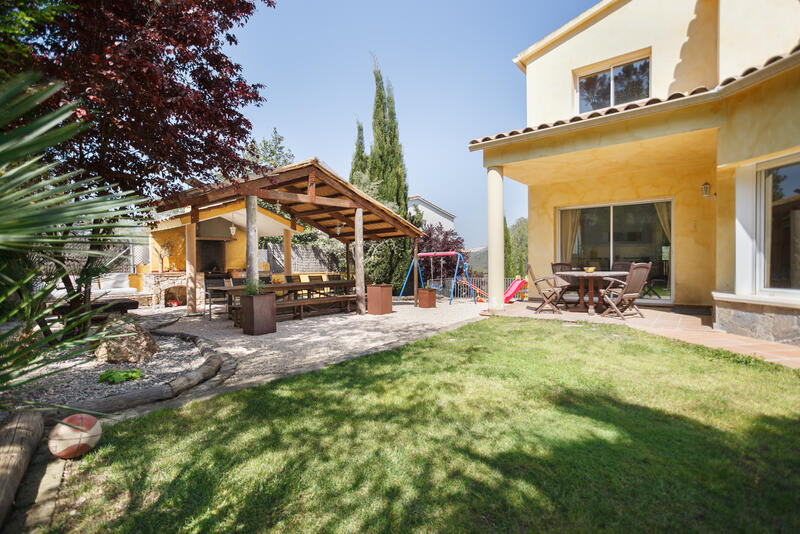 5 Schlafzimmer Villa für Langzeitmiete