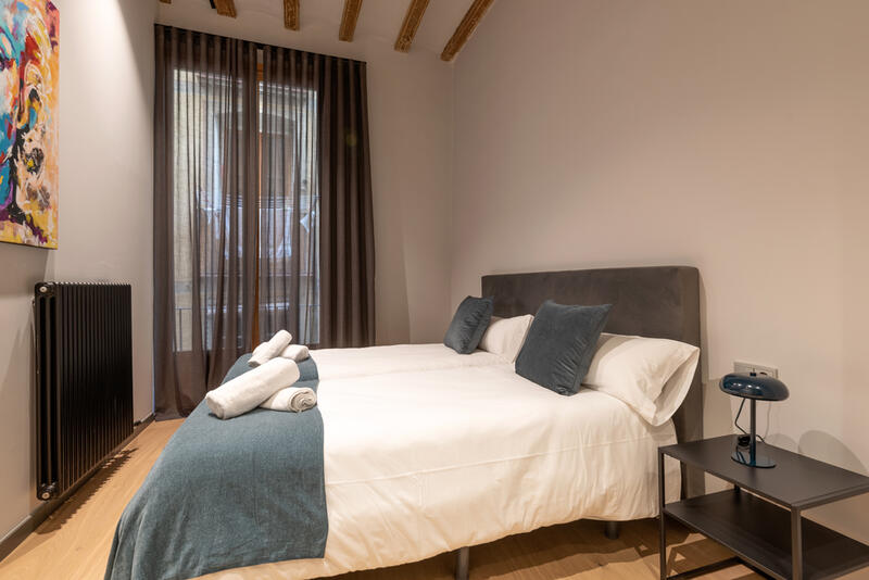 3 bedroom Apartment for Long Term Rent