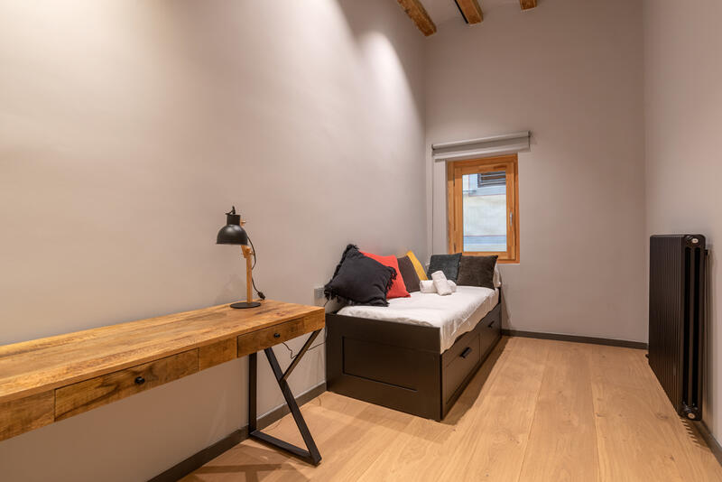 3 bedroom Apartment for Long Term Rent