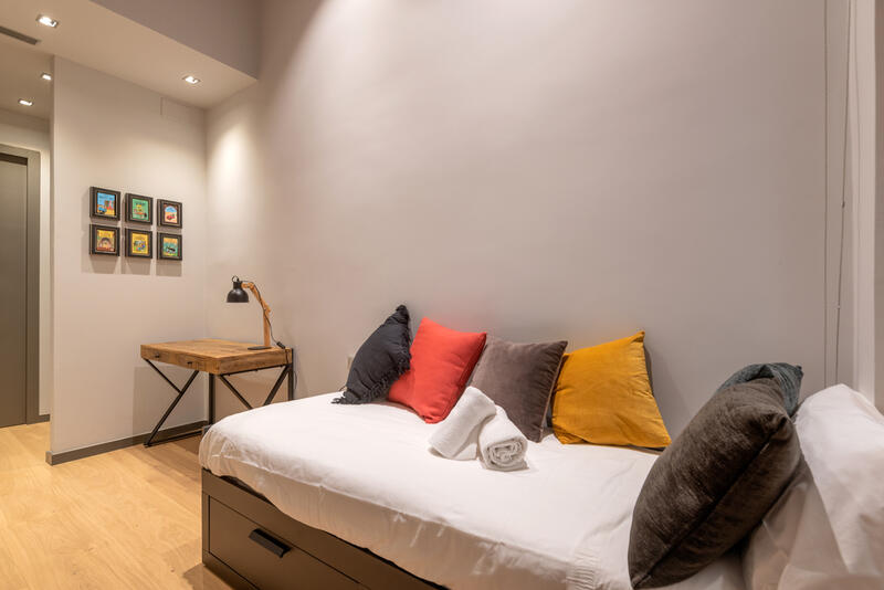 3 bedroom Apartment for Long Term Rent