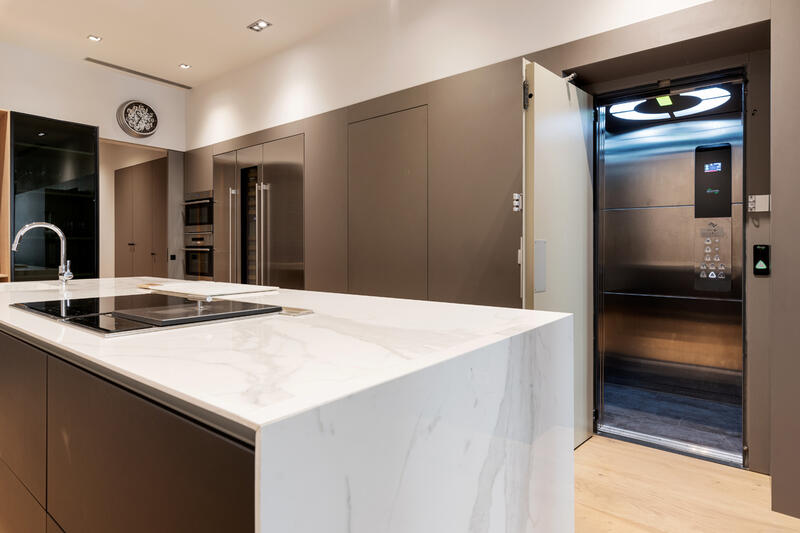 3 bedroom Apartment for Long Term Rent