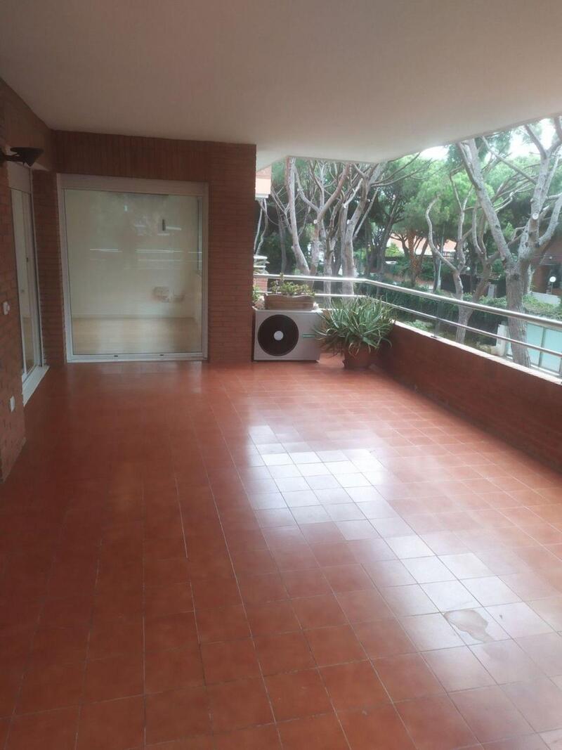 3 slaapkamer Appartement voor lange termijn huur