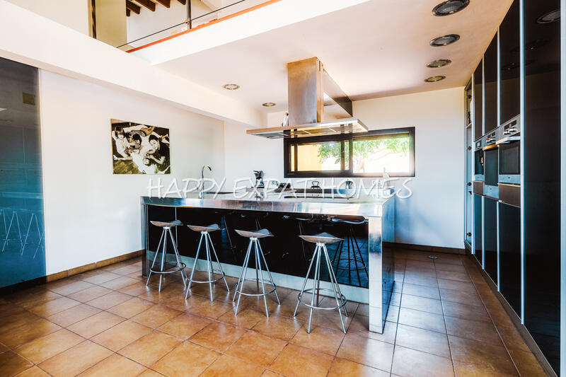 4 bedroom Country House for sale
