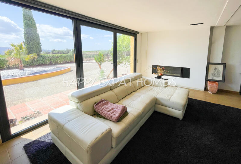4 bedroom Country House for sale