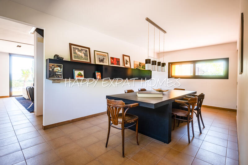 4 bedroom Country House for sale