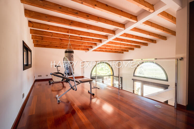 4 bedroom Country House for sale