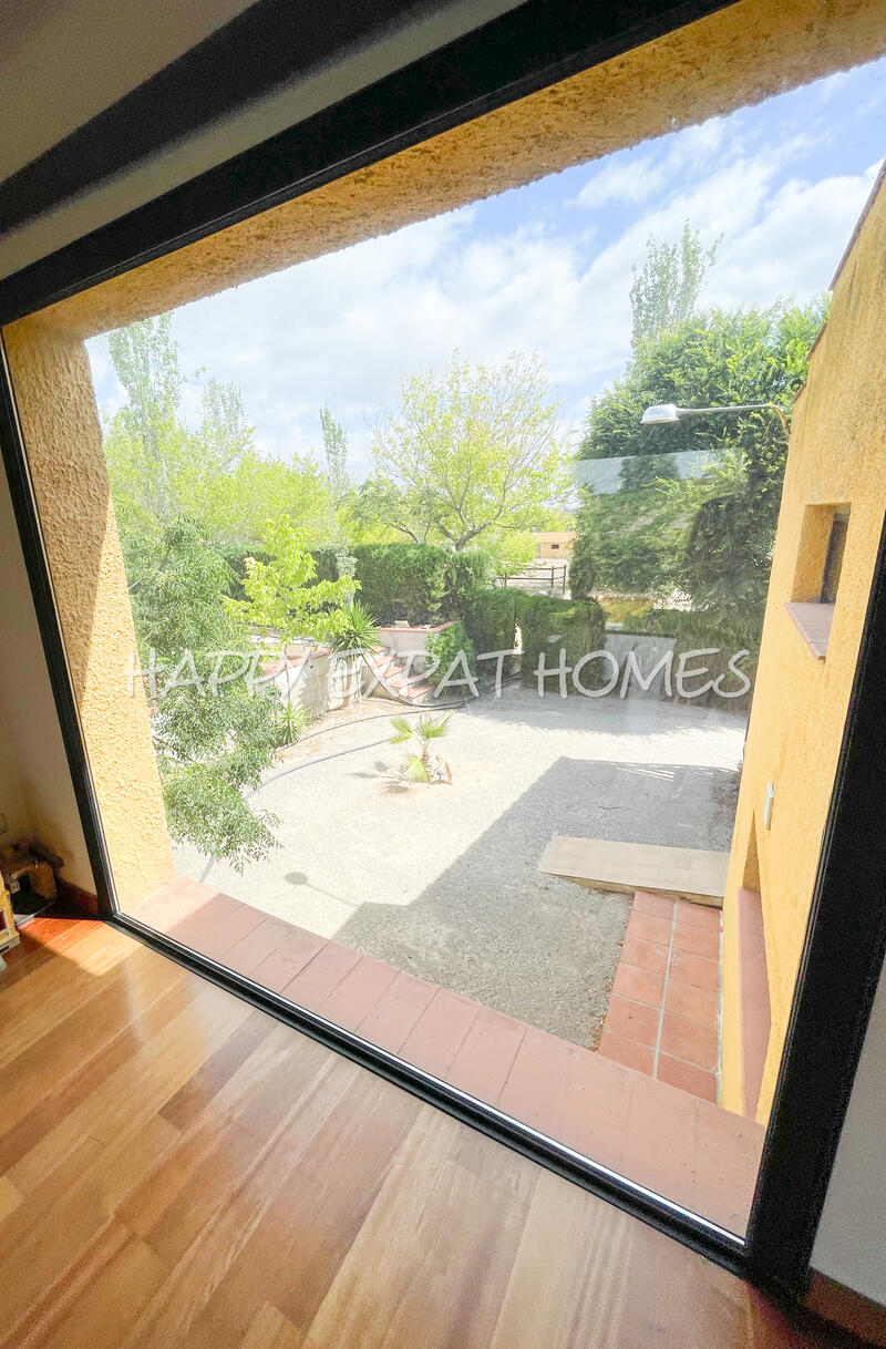 4 bedroom Country House for sale