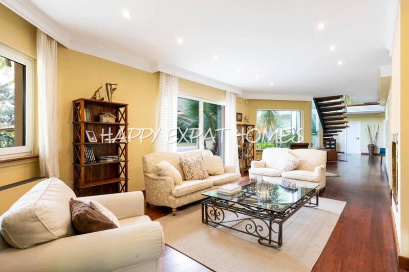 6 Cuarto Villa en venta