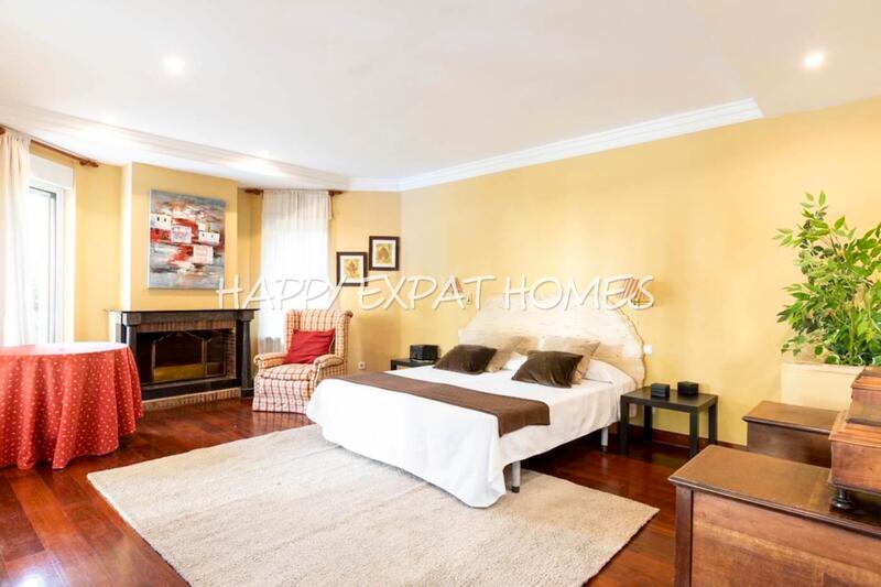 6 Cuarto Villa en venta