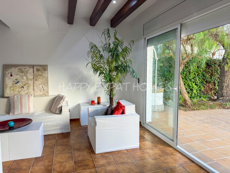 4 bedroom Villa for sale