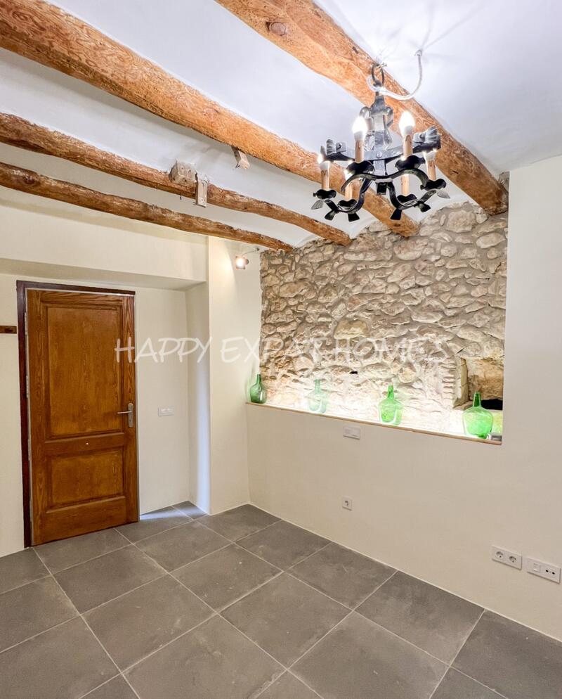 6 bedroom Cave House for sale