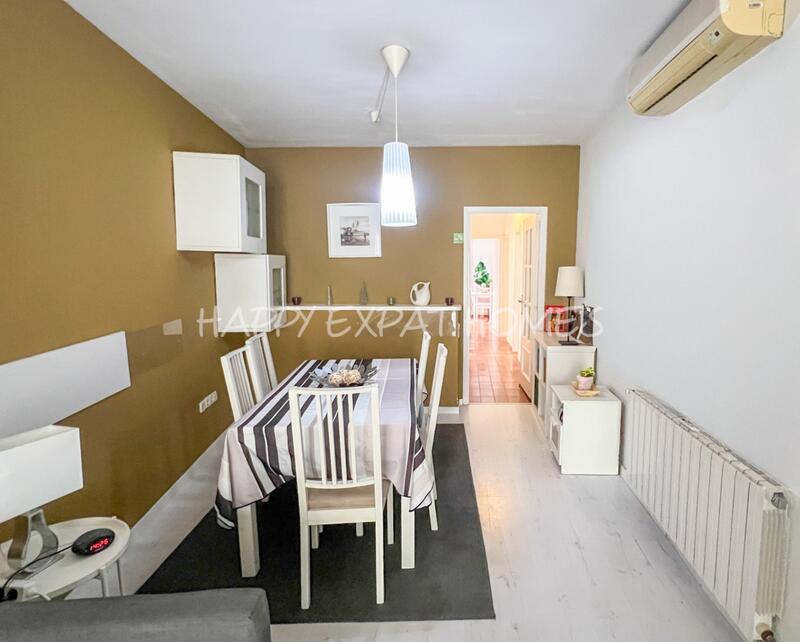 3 bedroom Apartment for sale