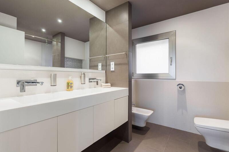 2 bedroom Apartment for Long Term Rent 2 bedroom Apartment for Long Term Rent