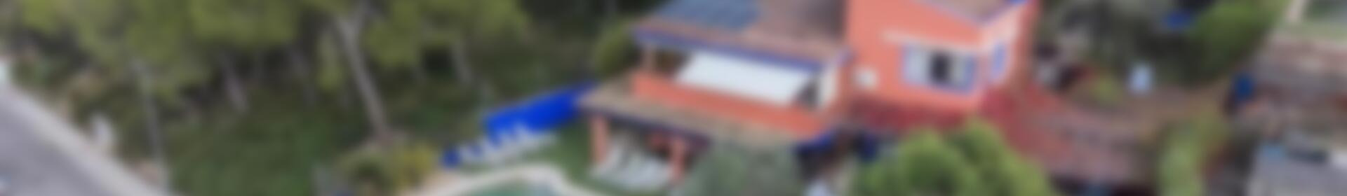 9 Cuarto Villa en venta